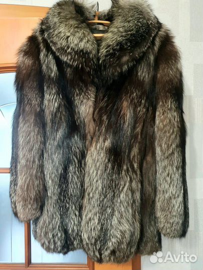 Шуба чернобурка