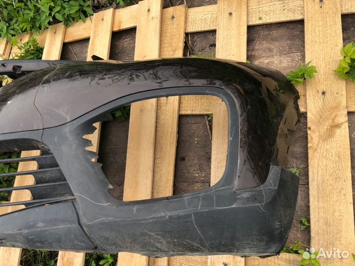 Бампер передний Renault Kaptur 1.6 2016-2022