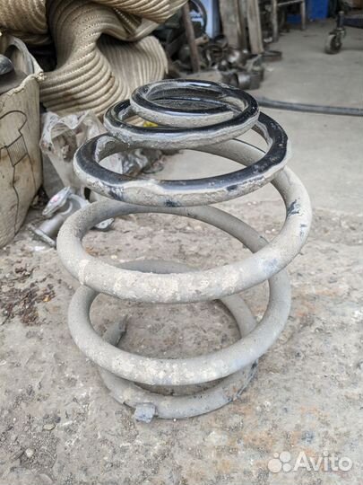 Пружины задние Шевроле Ланос б/у