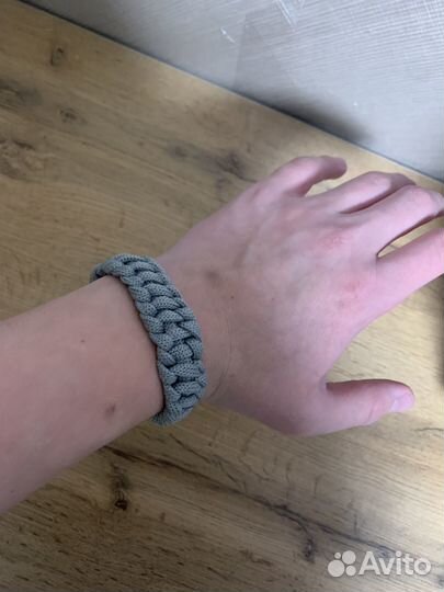 Браслет в технике макраме