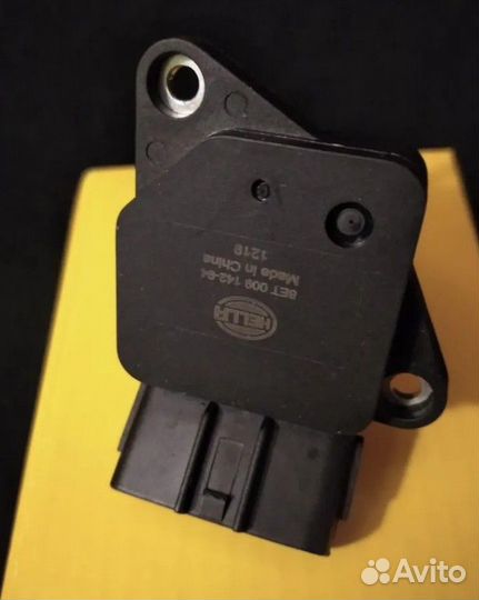 Расходомер воздуха lexus GS, toyota corolla новый