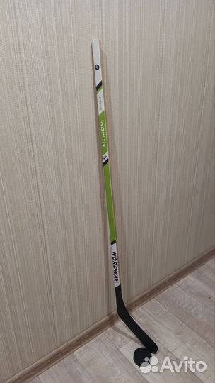 Коньки хоккейные