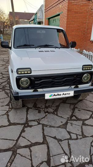 LADA 4x4 (Нива) 1.7 МТ, 2011, 143 000 км