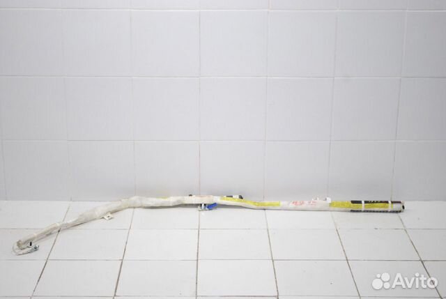 Шторка безопасности правая Hyundai Sonata YF 2.4