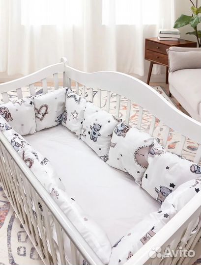 Бортики в детскую кроватку новые