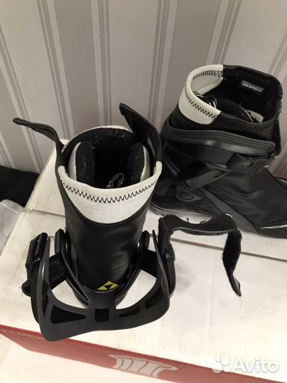 Ботинки лыжные fischer размер 42(российский 41,5)