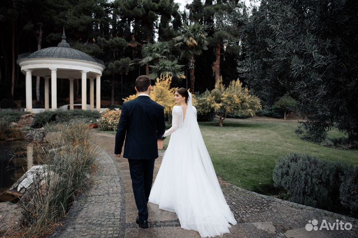 Свадебное платье