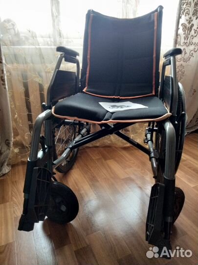 Кресло- коляска инвалидная, кресло-туалет