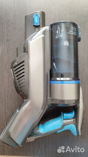 Пылесос вертикальный Vitek VT 8133B