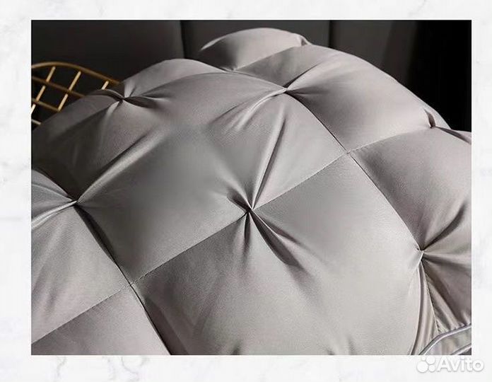 Подушка пуховая Hilton Garden