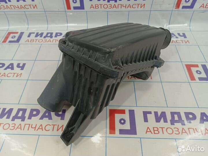 Корпус воздушного фильтра Chevrolet Lacetti J200 9