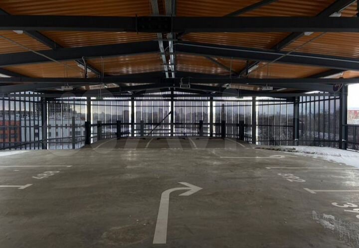 Машиноместо, 13 м²