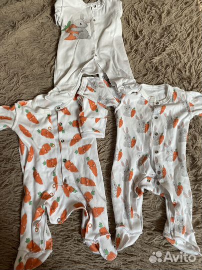 3 боди и шапочка