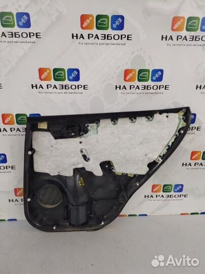 Обшивка двери задняя левая Toyota Rav4 XA40 3ZR-FE