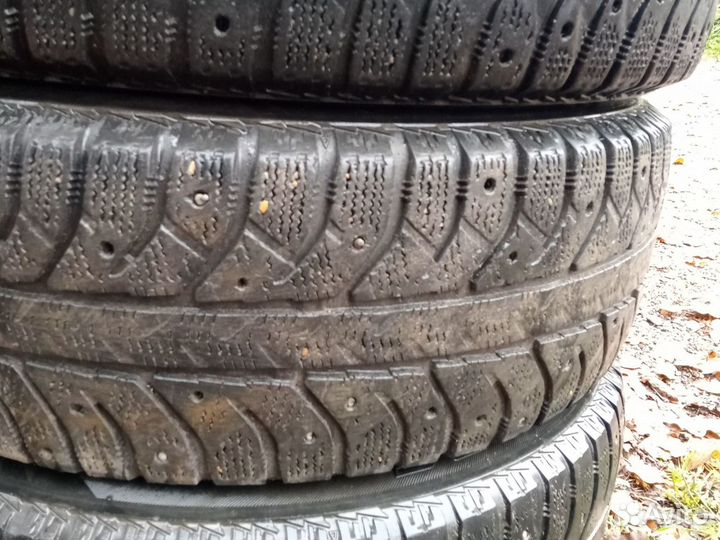 Bridgestone Ice Cruiser 7000 185/65 R15