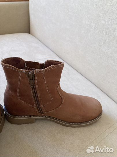 Ботинки для девочки демисезонные 33 размер