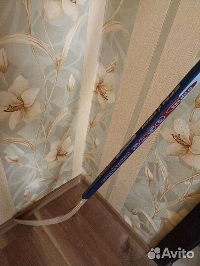 Клюшка хоккейная