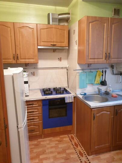 2-к. квартира, 42 м², 1/2 эт.