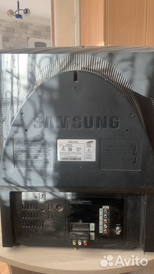 Продам телевизор бу