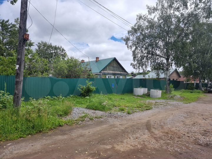 Дом 52,3 м² на участке 12 га