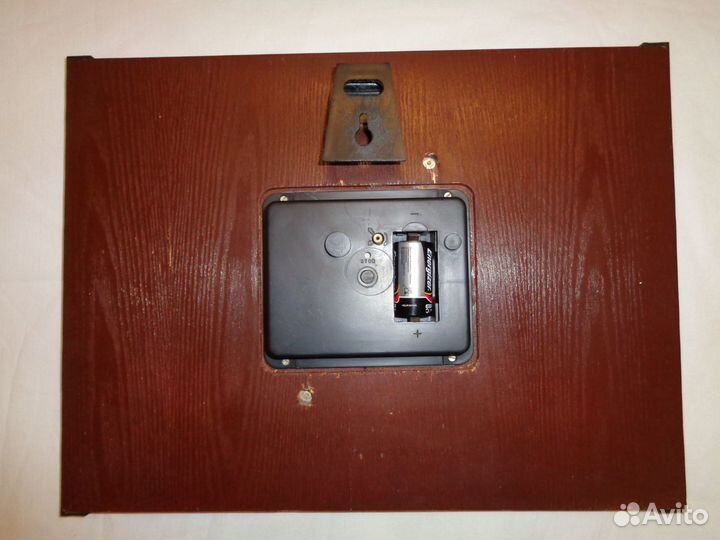 Часы настенные СССР 