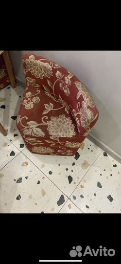 Стол