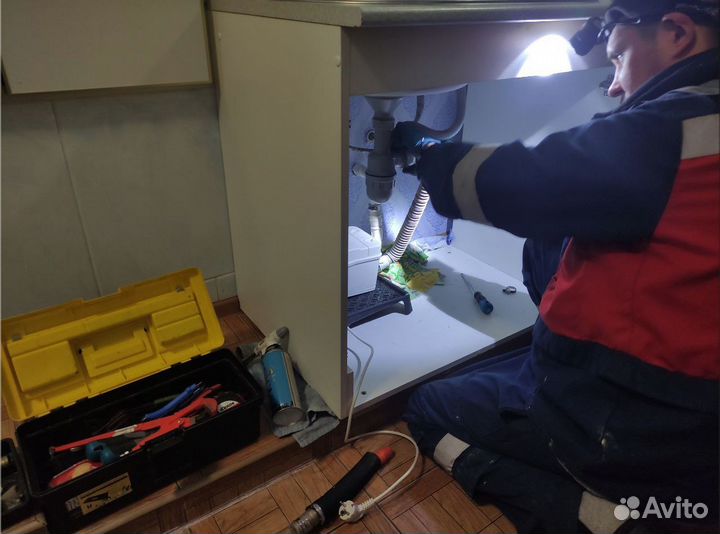 Прочистка канализации. Чистка труб