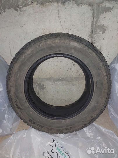 Nexen Winguard WinSpike 235/65 R17