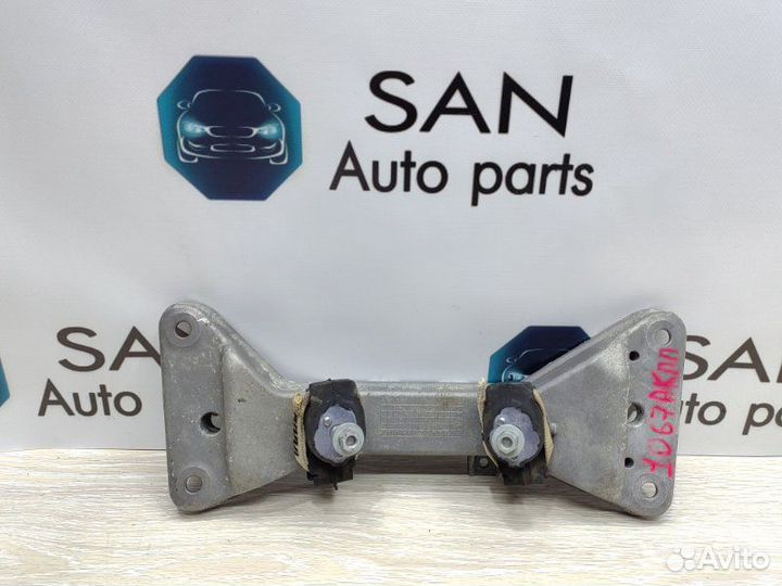 Кронштейн АКПП Bmw 3 F30 N47D20 2013