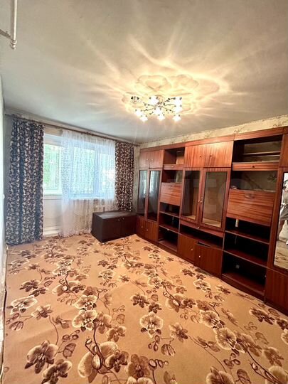 1-к. квартира, 32 м², 1/5 эт.