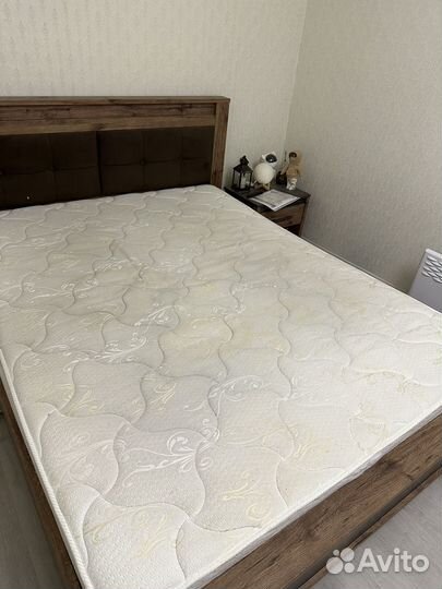 Матрас 160х200 бу