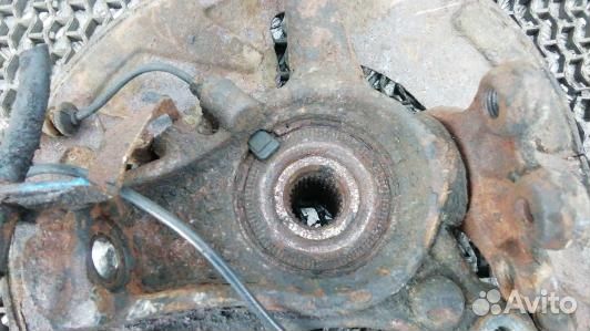 Ступица передняя правая citroen C5 2 (PML24N901)