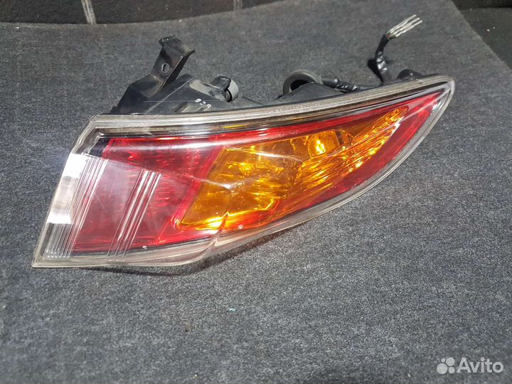 Фонарь задний honda civic 8 5D