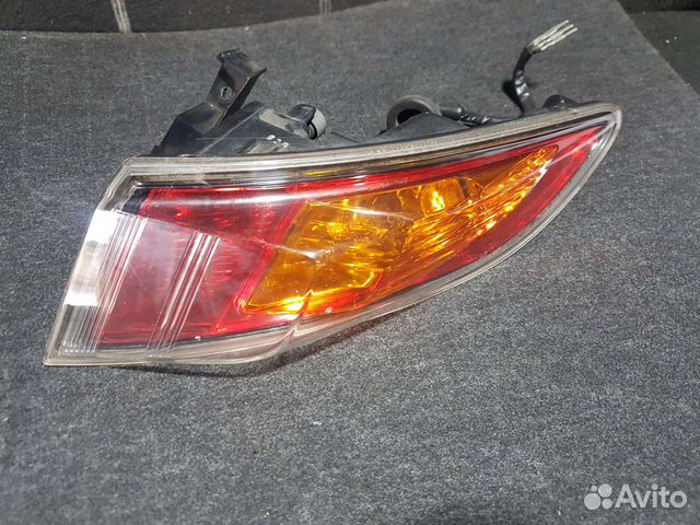 Фонарь задний honda civic 8 5D