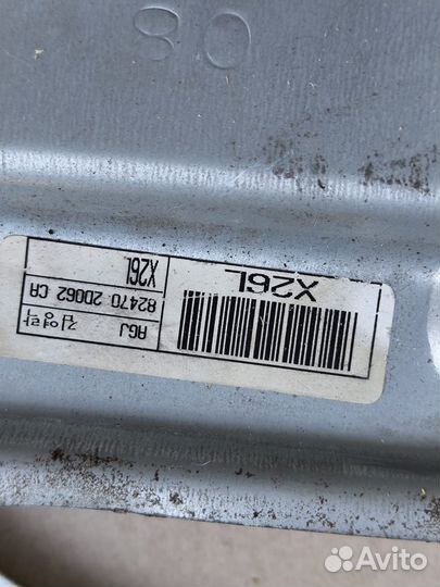 Стеклоподъемник передний левый Hyundai Elantra XD