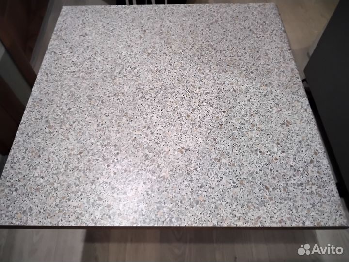 Столешница 60х60см, икеа, от шкафа