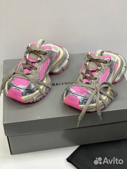 Кроссовки без пятки balenciaga