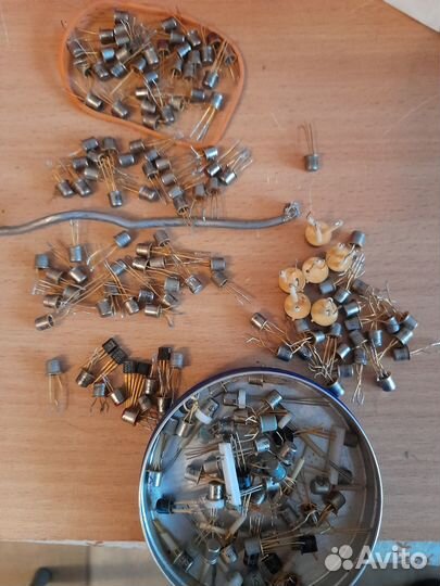 Транзисторы разные