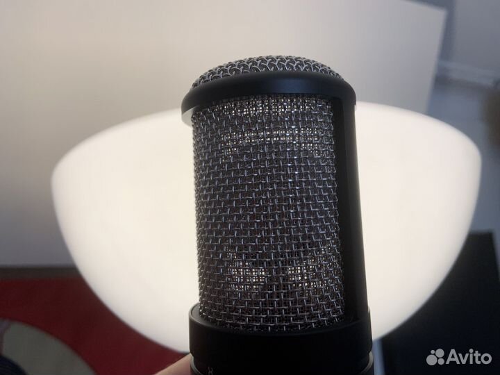 AKG P420 Идеал