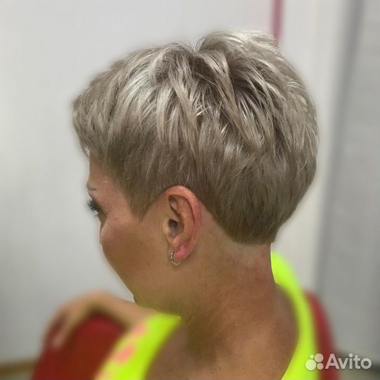 Парикмахер, стрижка, окрашивание, бровист, брови