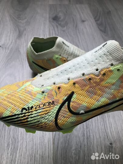 Футбольные бутсы nike air zoom