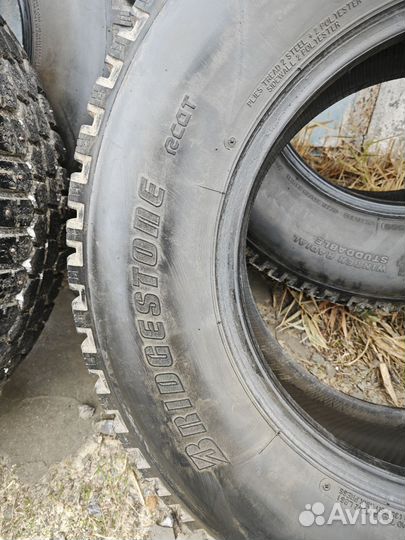 Bridgestone WT14 215/75 R15