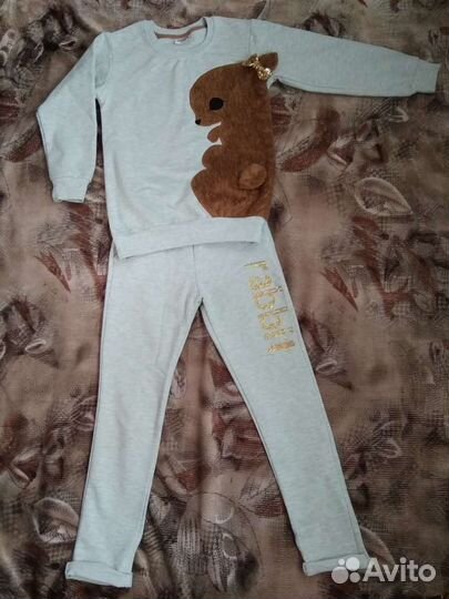 Костюм на девочку 7-9 лет