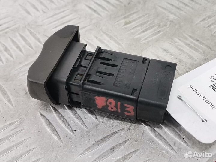Кнопка аварийной сигнализации Renault Scenic рест