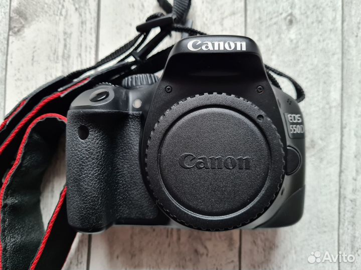 Canon 550D Kit. Пробег 13тыс. + фотосумка