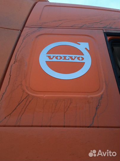 Эмбелемы Volvo