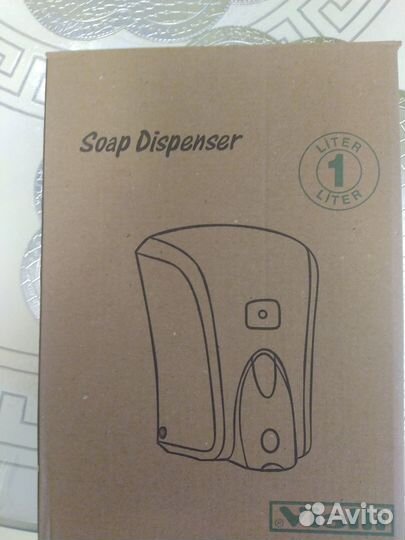 Диспенсер для мыла Vialli новый