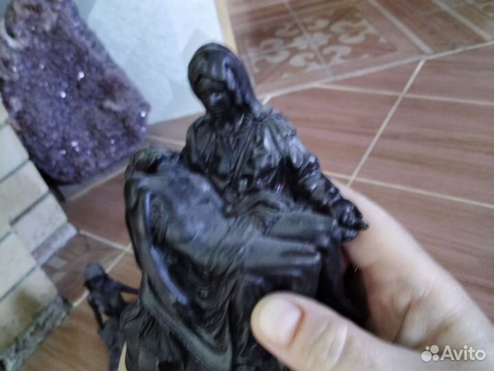 Коллекция чугун девушки