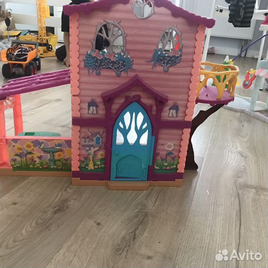 Домик энчантималс