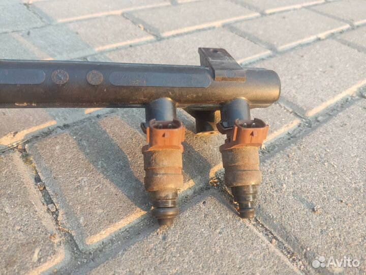 Форсунка топливная 1.4 Шкода Фабия 1